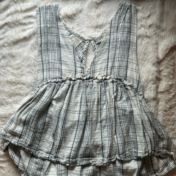 Tank top - Picture 2 of 4